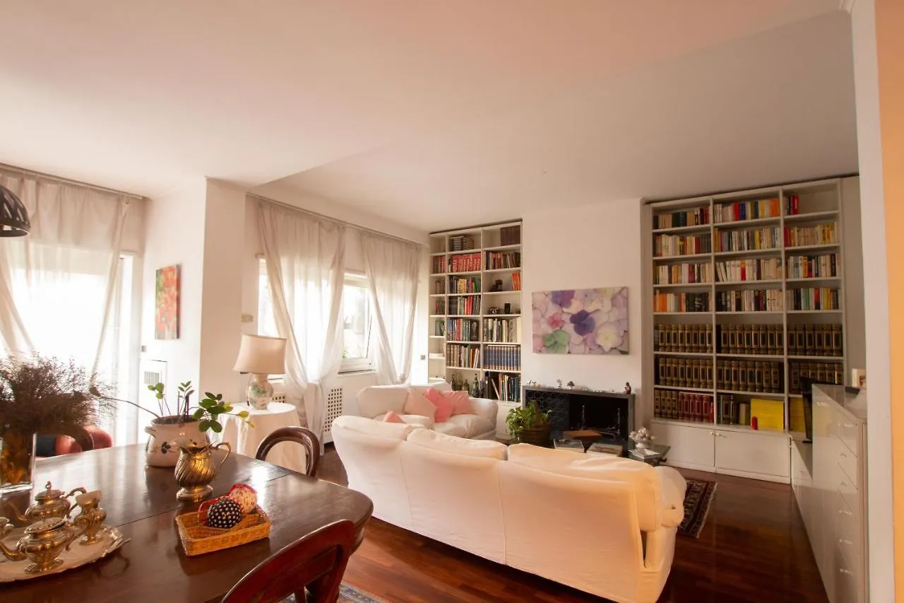 Apartment Il Salotto Del Te' Relaxing Home Rome Italy